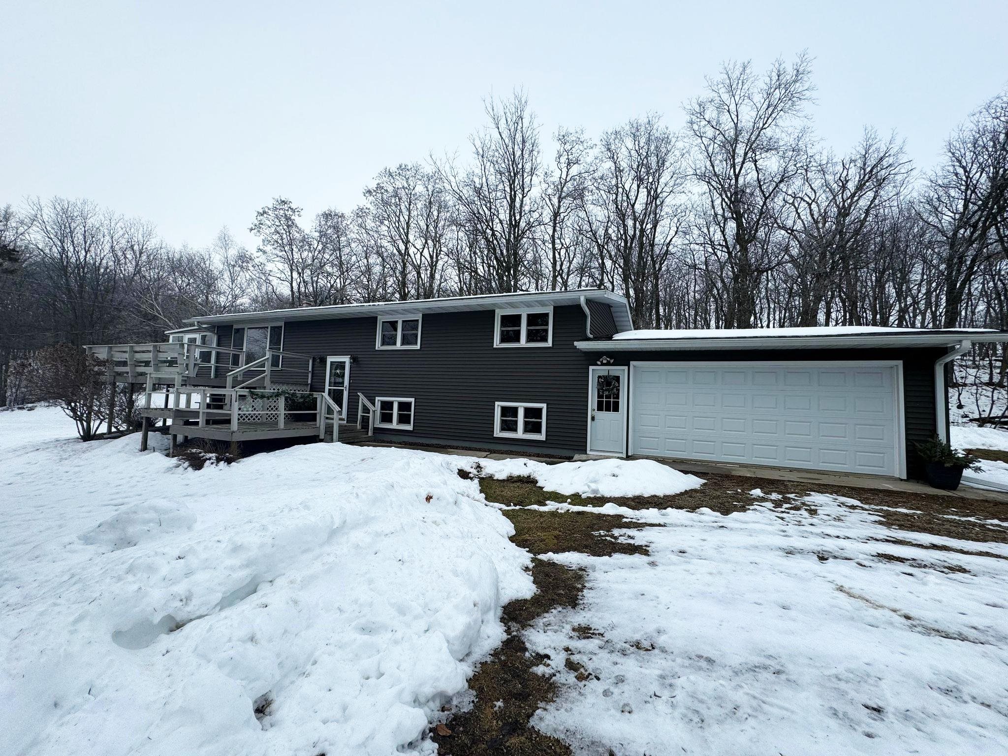 N2985 Tichora Rd Markesan, WI Property Details